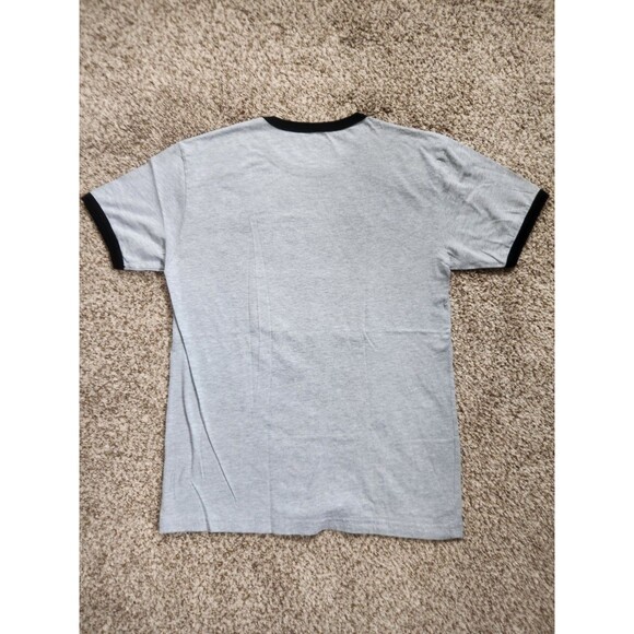 THE WIZARDING WORLD OF HARRY POTTER Alumni T-shirt Size Medium - Picture 2 of 6